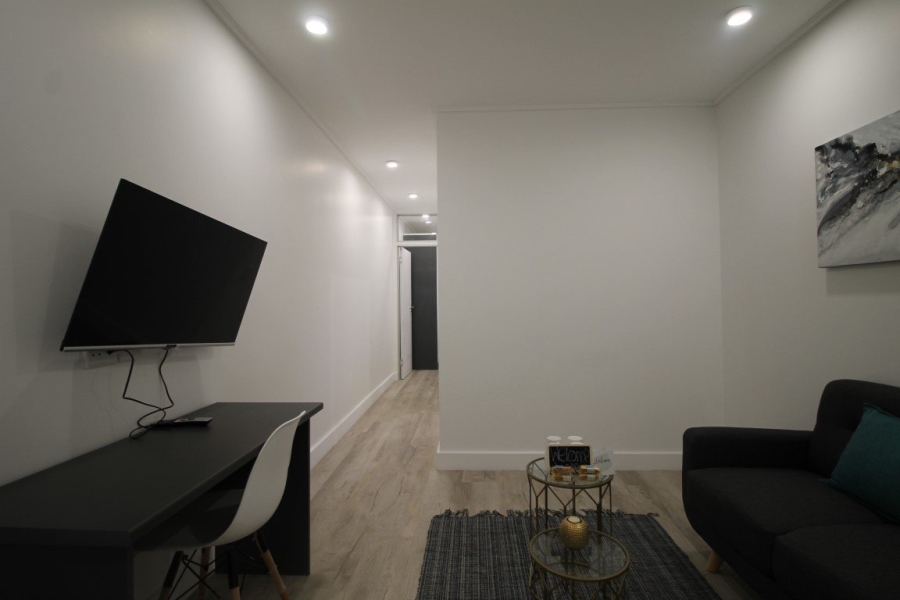 2 Bedroom Property for Sale in Woodstock Western Cape